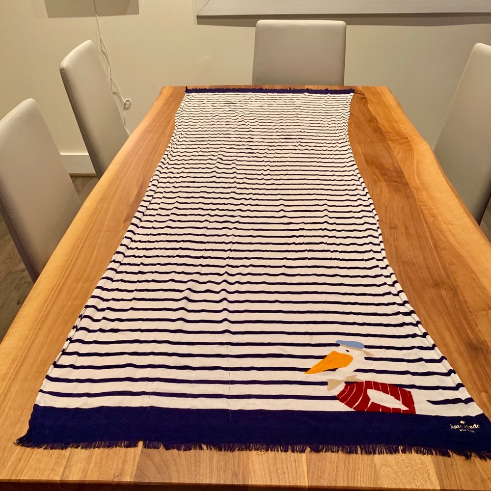 Adorable Kate Spade Pelican Scarf